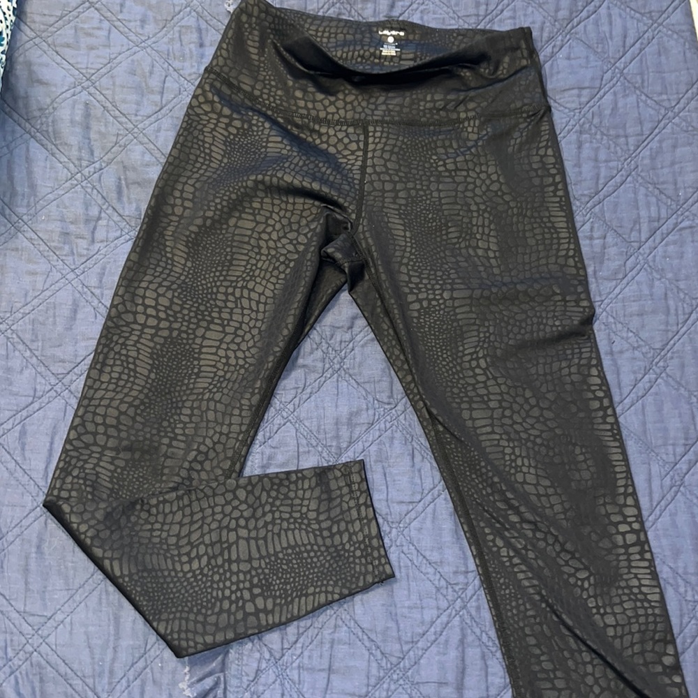 Super cute leggings